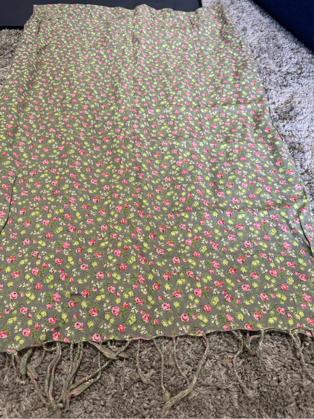 Old Navy Ditsy Floral Fringe Scarf